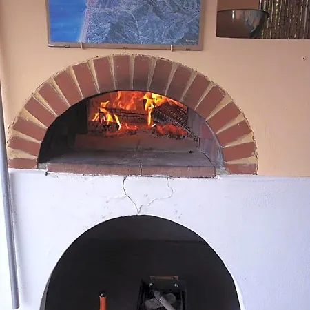 Bella Vista Carasco